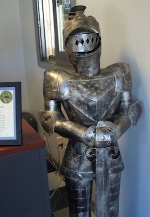 Photo of the suit of armor at Excalibur Auto Repair